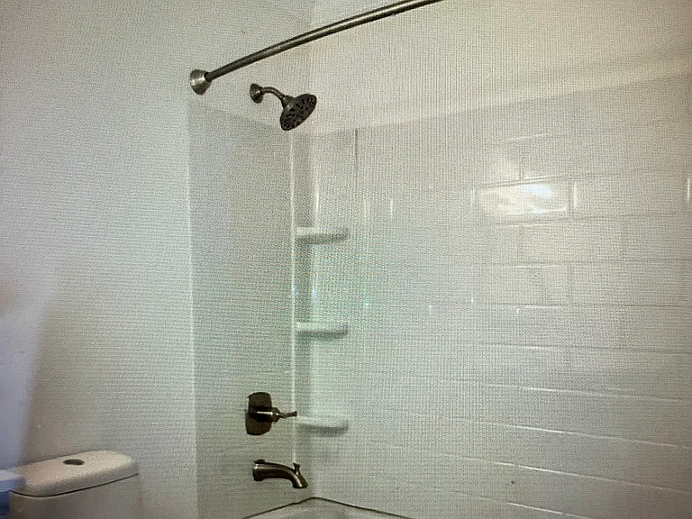9301 Oakshire Cir — Photo 3