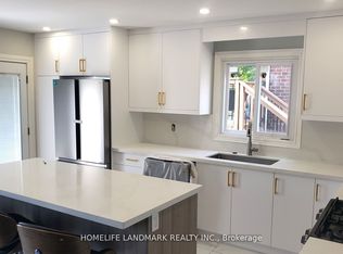 200 Forsyth Rd, Newmarket, ON L3Y7Y1