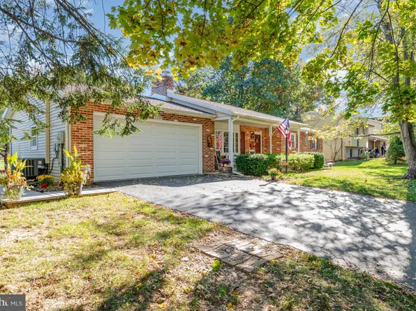 2208 Circle Rd, Carlisle, PA 17013