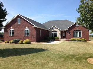 2772 W 136th Ave, Crown Pt, IN 46307