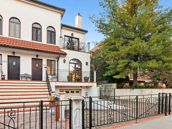 240 Battery Avenue image 2 of 21