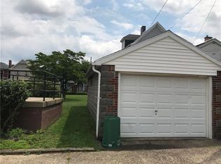 823 Maplewood Ave, Ambridge, PA 15003