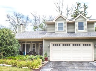 25430 W Knolls Ct, Lake Villa, IL 60046
