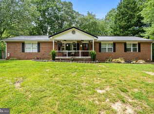 27073 Carrie Ct, Mechanicsville, MD 20659