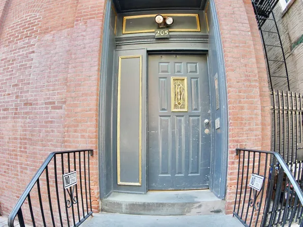 205 3rd Street image 15 of 21