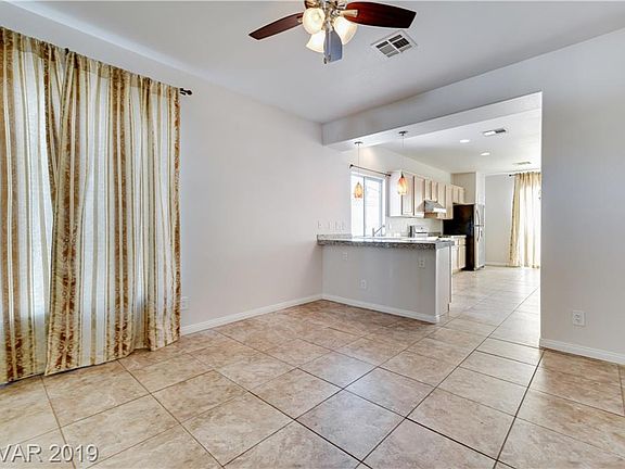 4th image of 10474 Violet Pearl St