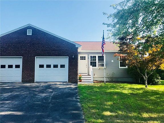2nd image of 3 Jameson Dr