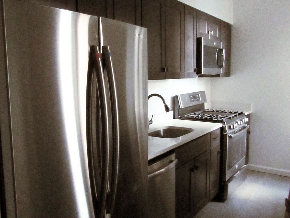 1st image of 3252 33rd St APT E7