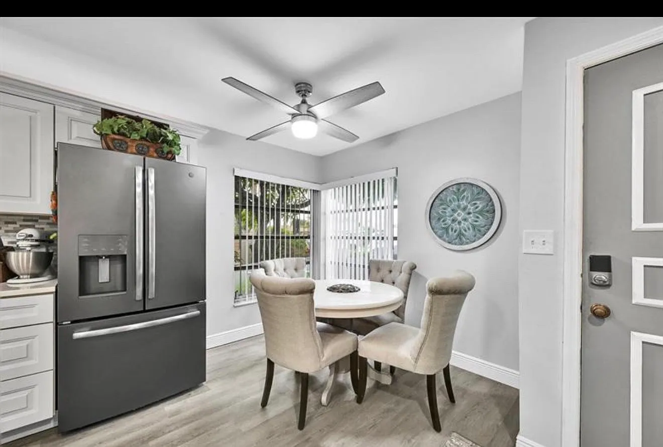 2 bed, 1205 sqft, $2,450 — Photo 4