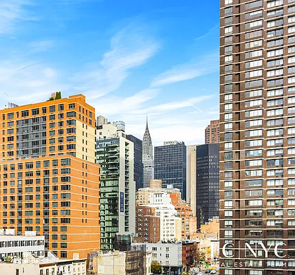 Rented by Keller Williams NYC | media 16