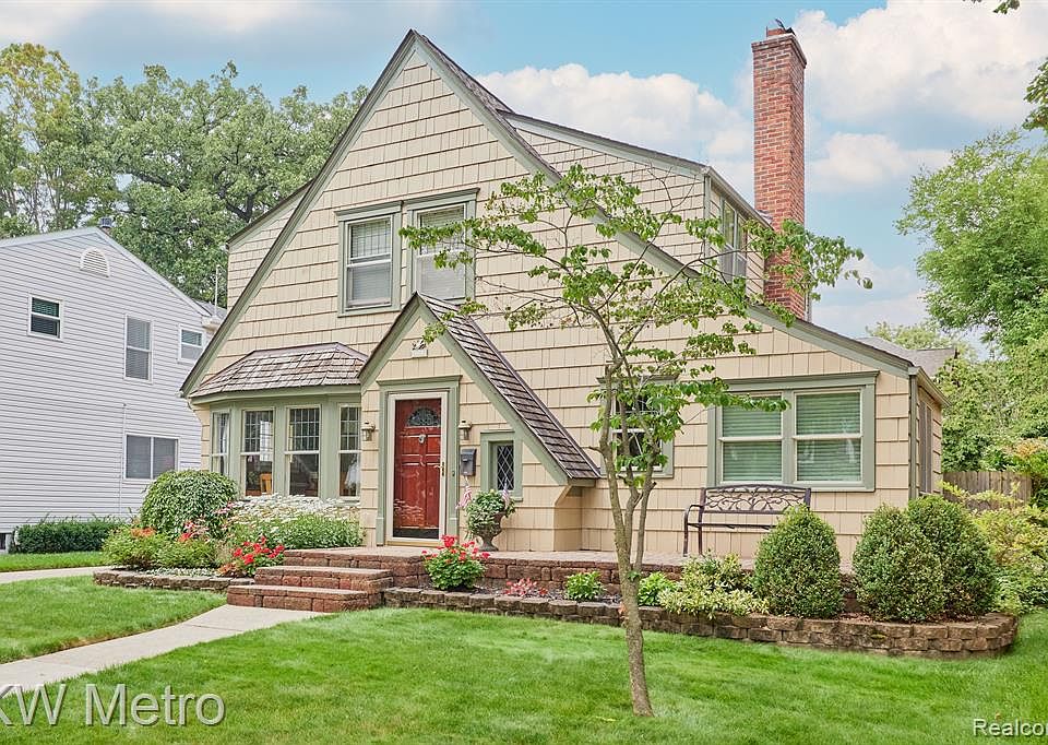 1722 W Houstonia Ave, Royal Oak, MI 48073 MLS 20230063428 Zillow