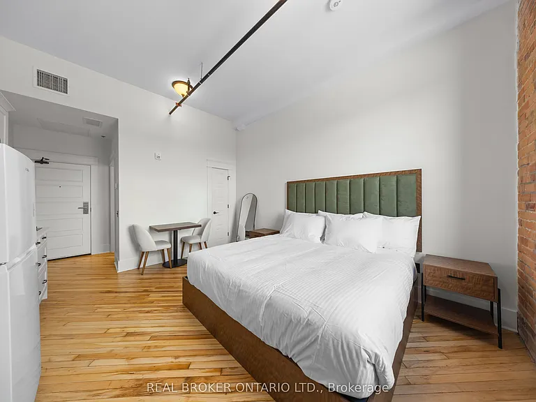 150 Mill St #203 — Photo 7
