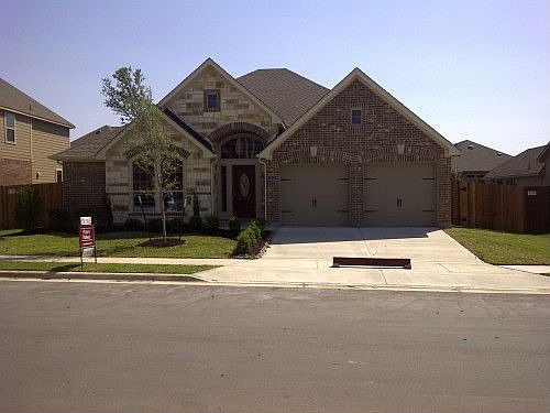 1st image of 3053 Saddlehorn Dr