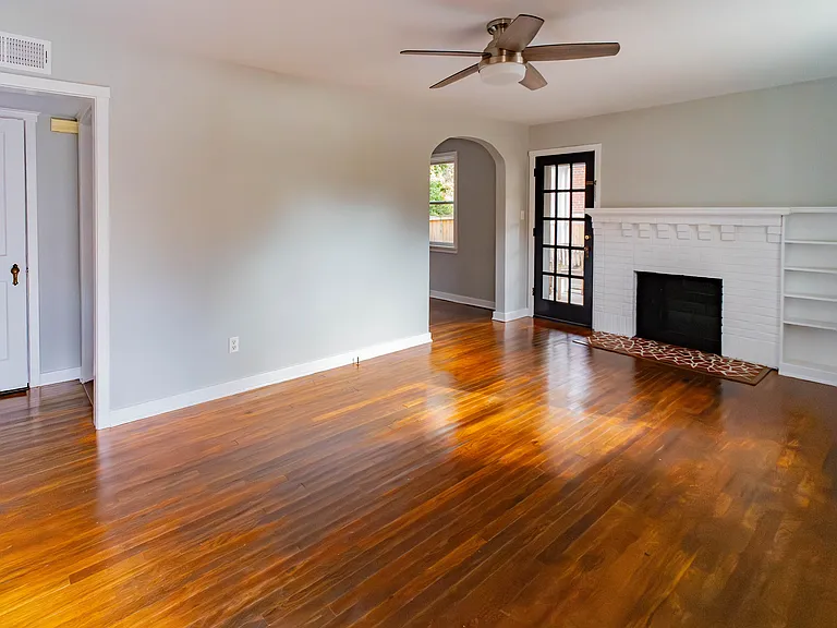 1st floor. Living room.