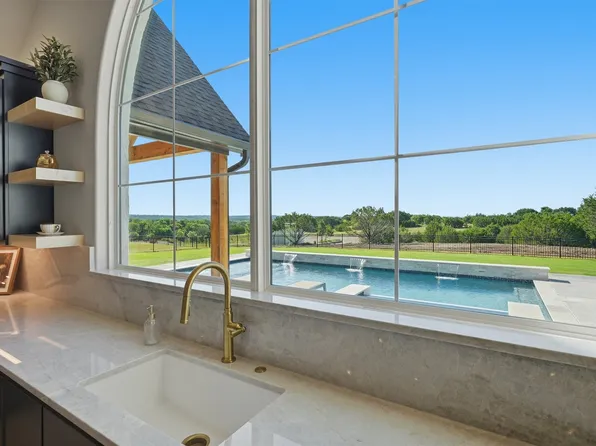 3305 Rio Grande Cir, Cresson, TX 76035