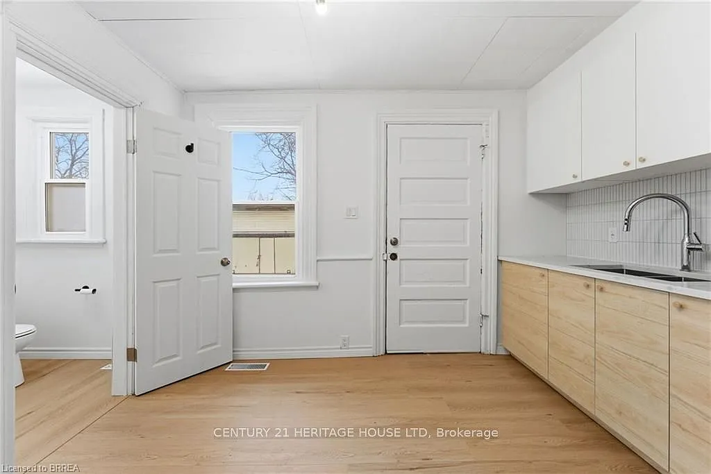 2 bed, $1,999 — Photo 4