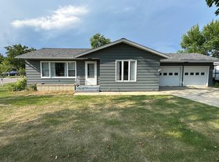 824 Irving Ave SW, Wadena, MN 56482