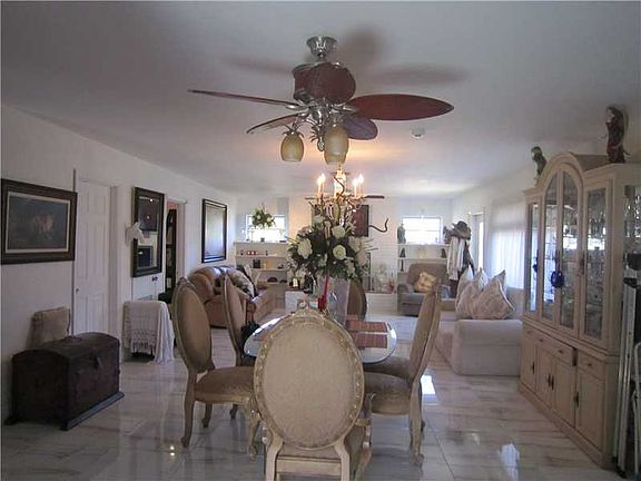 5th image of 705 NW 7th St