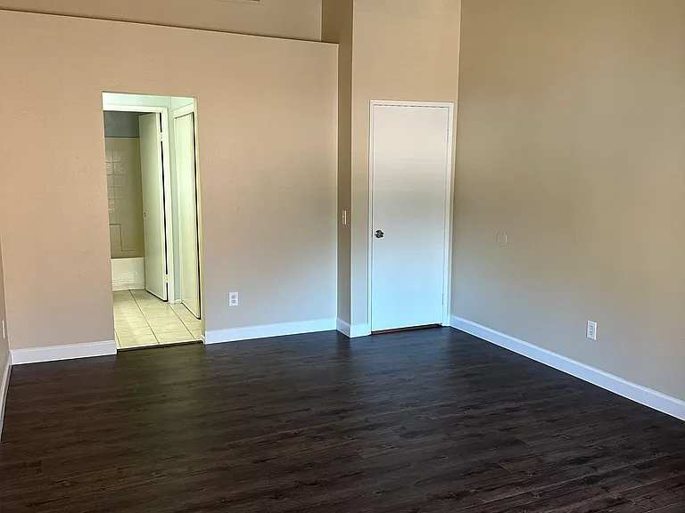 14754 Cinnamon Dr — Photo 13