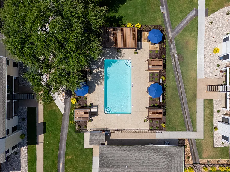 Stonegate Apartments — Photo 12