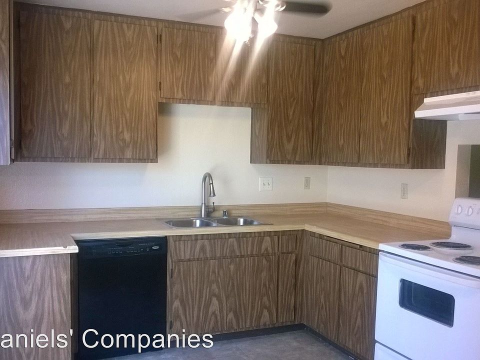 1st image of 888 Cherrywood Way Unit 26