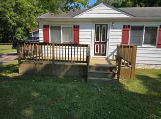 6487 Webb Dr, Flint, MI 48506