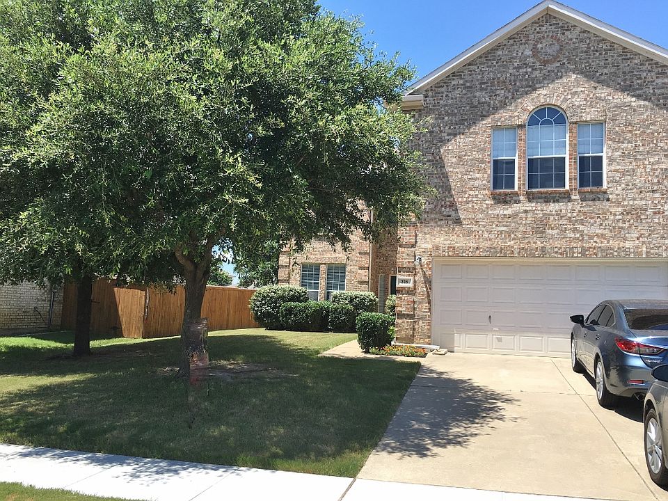 1st image of 225 Benton Dr