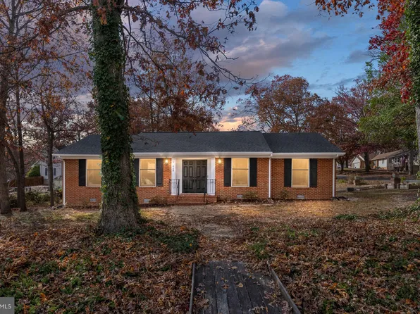 408 Mahogany Ln, Fredericksburg, VA 22408