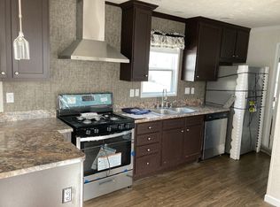 127 Oren Ln, Galesburg, IL 61401