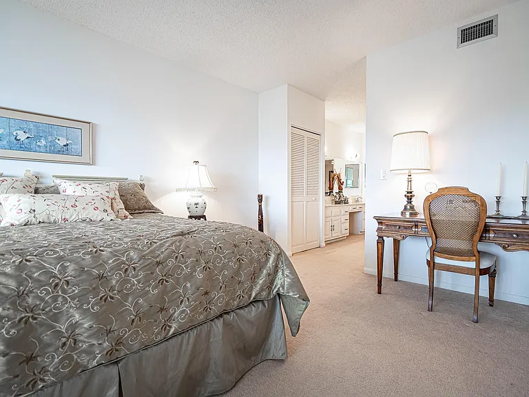 5000 N Ocean Blvd #1609 — Photo 8