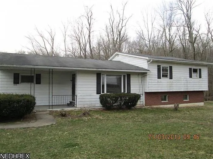 2040 Ridge Rd photo 1