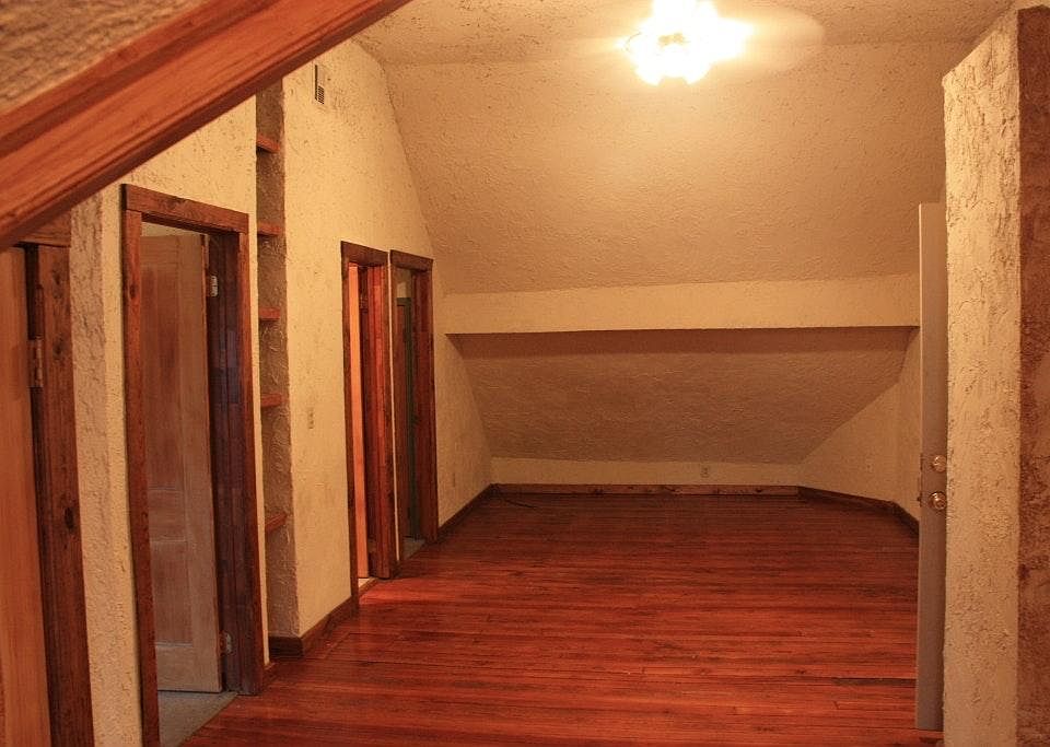 family room 1