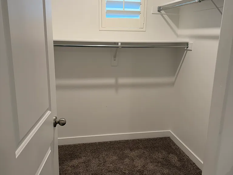 Walk-in Closet Master Bedroom