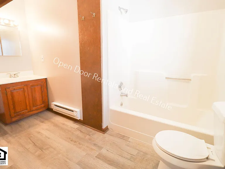 236 S Grant St — Photo 7