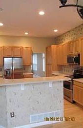 3rd image of 530 Orchard Dr