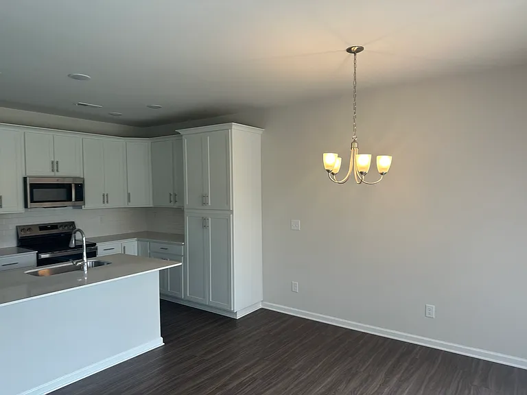 5137 Tommy Ln — Photo 4