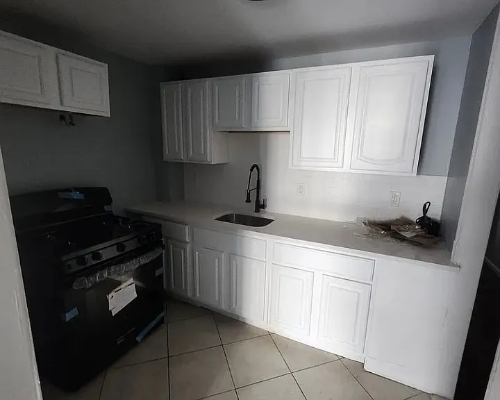 275 S 7th St #BS — Photo 1