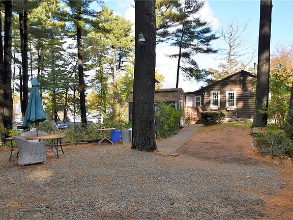 3rd image of 217 Lake Dr
