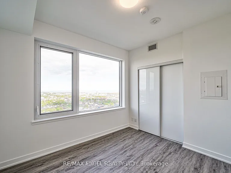 5 Defries St #3402 — Photo 23