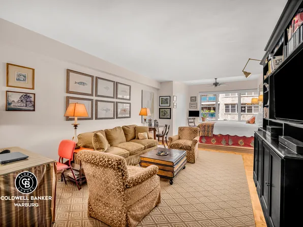 215 East 79th Street 7E image 1 of 7