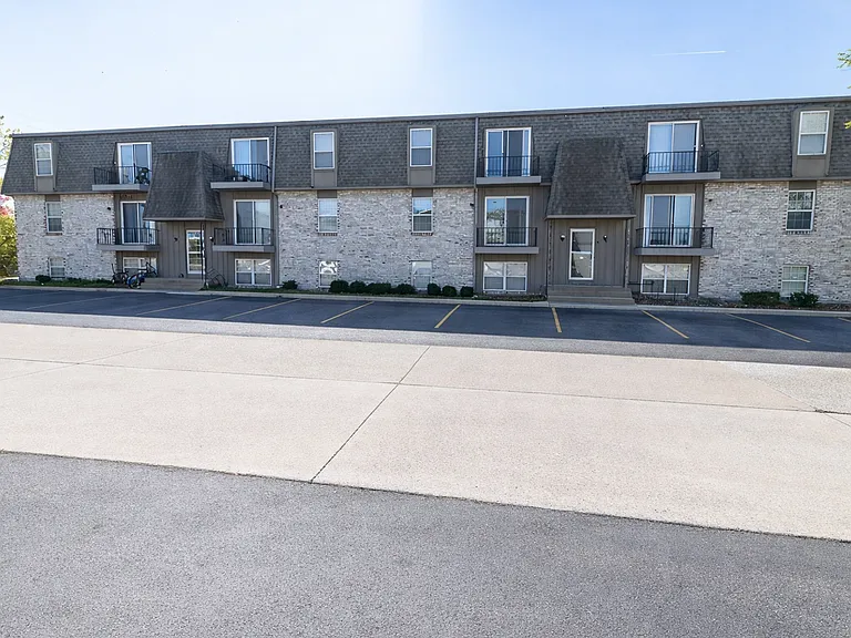 3408 Balboa Ln #48 — Photo 1