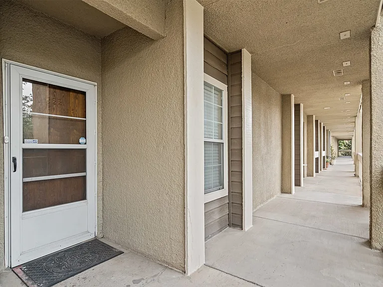 5310 Keller Springs Rd #322 — Photo 3