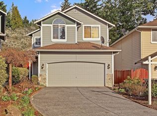 7559 NE 203rd St, Kenmore, WA 98028