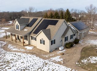 35545 Route 111, Modesto, IL 62667