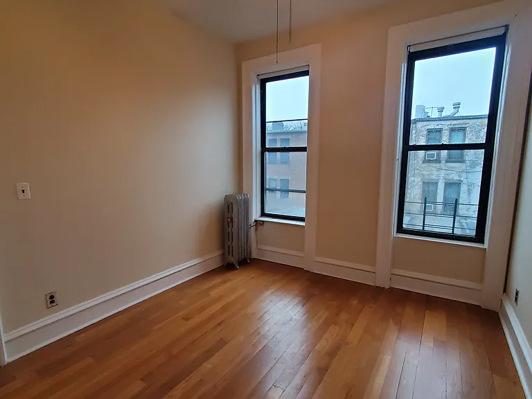 449 3rd St #3R — Photo 20