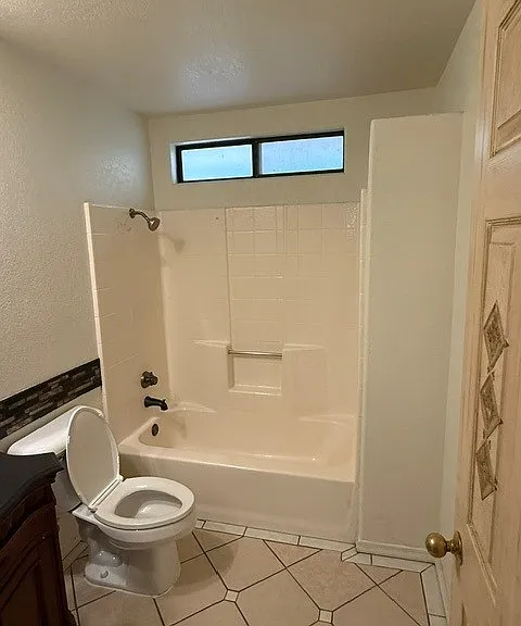 54420 Eisenhower Dr — Photo 17