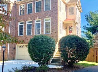12628 Granite Ridge Dr, Gaithersburg, MD 20878