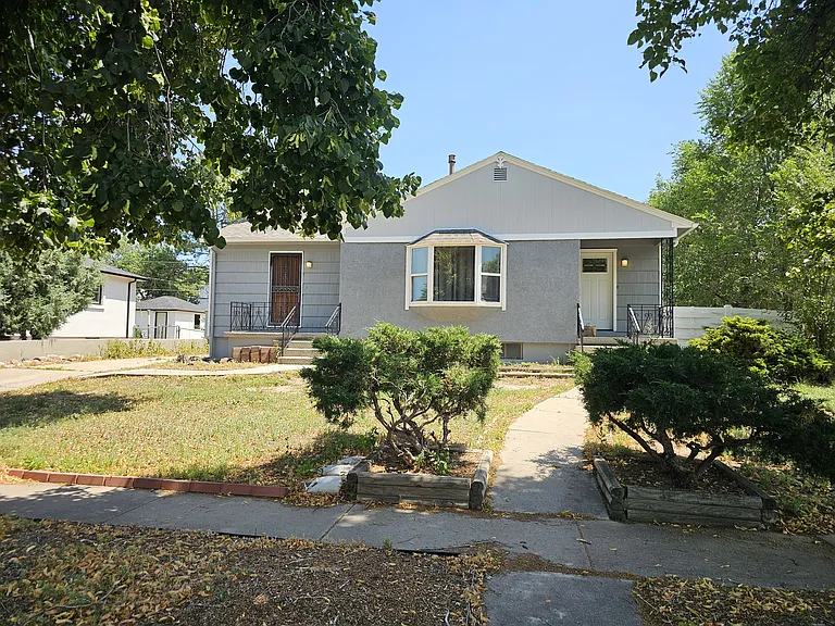 1111 Farragut Ave #A — Photo 2
