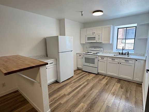 5th image of 17 SW 2nd Ave APT 308