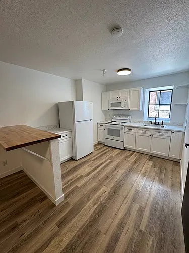 17 SW 2nd Ave #408A Photo 1